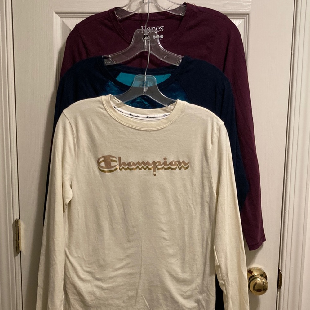 🟡 Women’s Long-sleeve Tees (size S) Bundle of 3 (Hanes, TekGear, Champion)